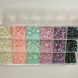 Flatback Rhinestone Set Pastel & Dark Mix Storage Case